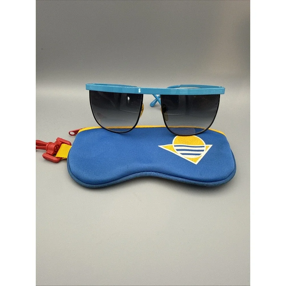 Vintage Sunglasses Shield Blue Frame Oversized with purple gradient lens & case